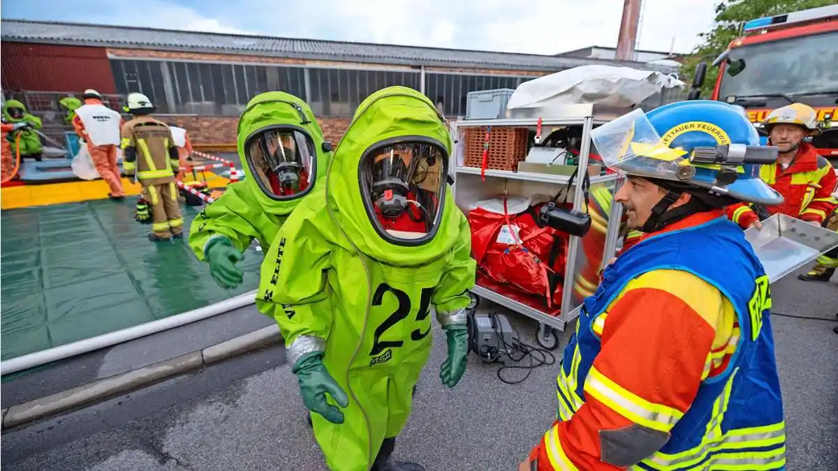 Image from Neue Presse Coburg: Hallo 👋🏻 hier sind die Nachrichten aus der Region am Samstag 📰 🚒...