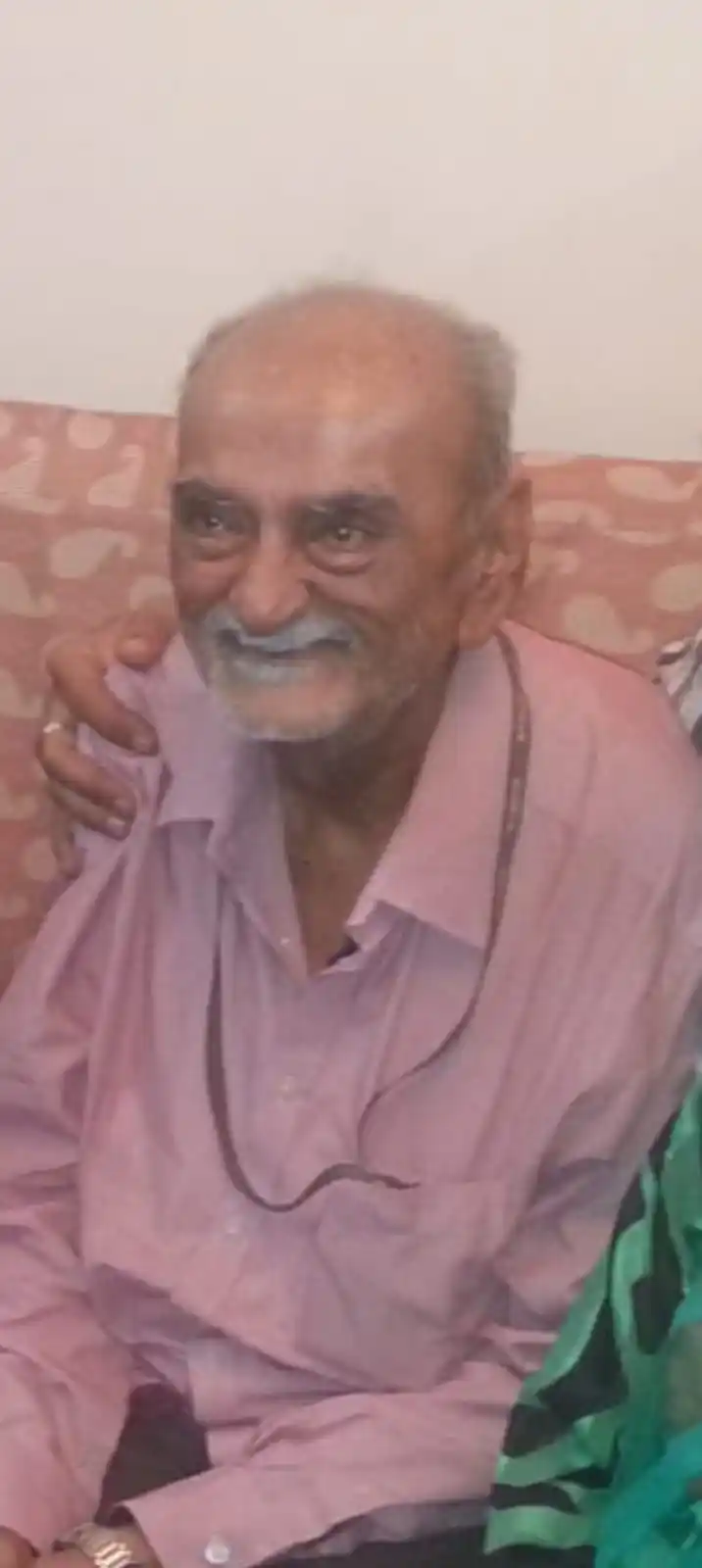 Image from RAH-E-NAJAT NETWORK: *KHOJA JAMAT MUMBAI- DEATH ANNOUNCEMENT* إِنَّا لِلّهِ وَإِنَّـا إِلَ...