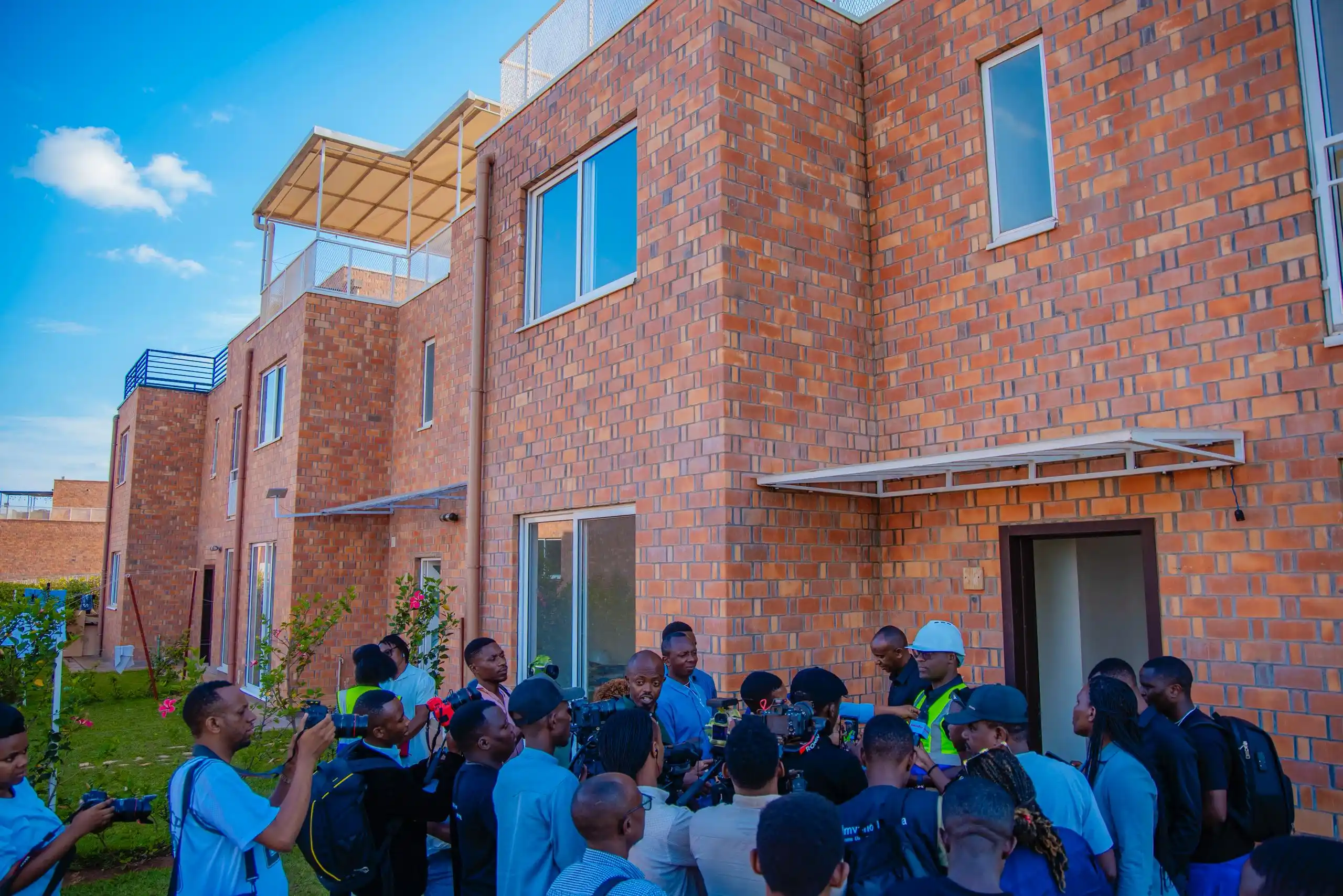 Image from City of Kigali: Kuri uyu wa Gatanu, abanyamakuru b’ibitangazamakuru bitandukanye basuy...