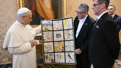 Image from Vatican News PL: *Abp Fischer: w Australii trwa „druga wiosna” wiary katolickiej* W S...
