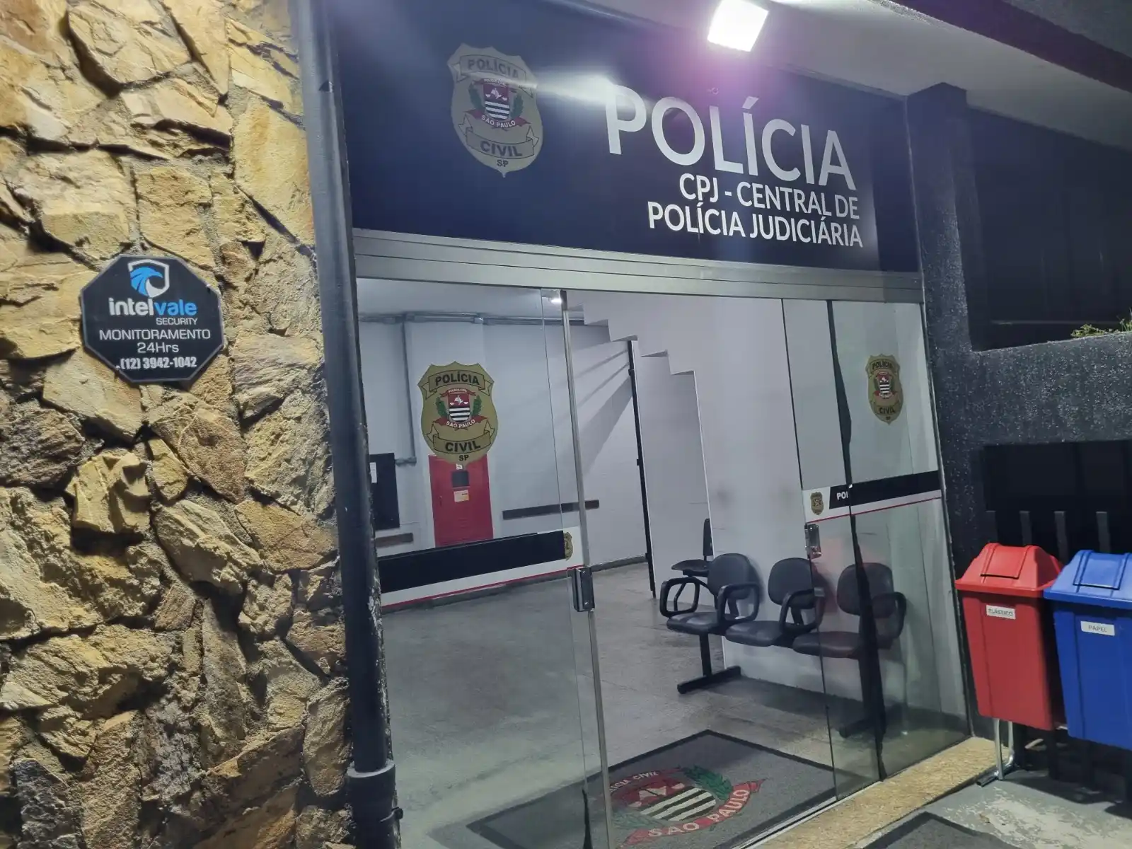 Image from Vale 360 News: *ADOLESCENTE, DE 12 ANOS, AGRIDE FUNCIONÁRIA E EM REPRESÁLIA É AGREDID...