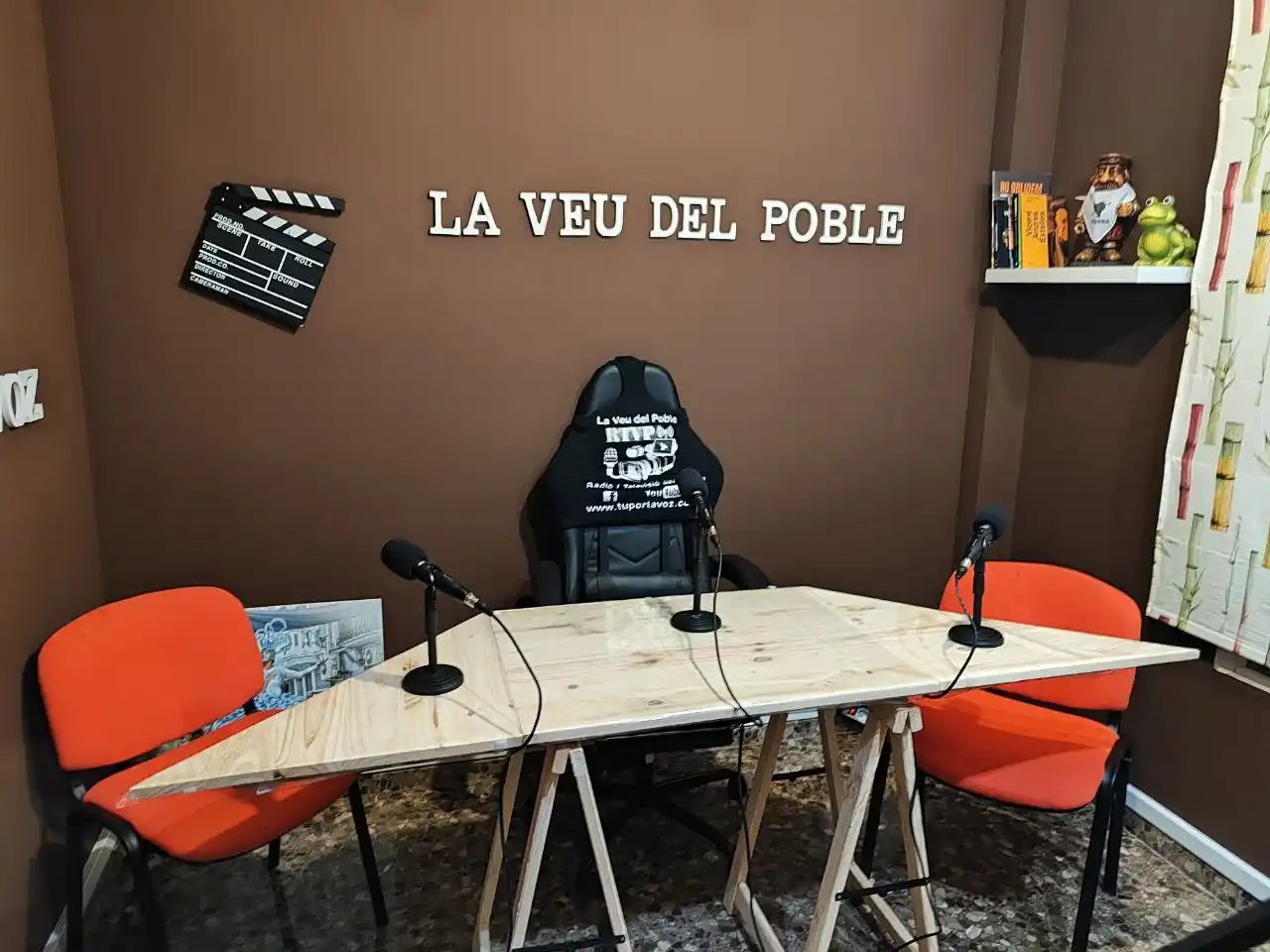 Image from Associació LA VEU DEL POBLE 📺 TV 📻 RÀDIO 🗞 PREMSA: Ara sí que sí! 💣 Ja ho tenim tot a punt després d’uns últims retocs i...
