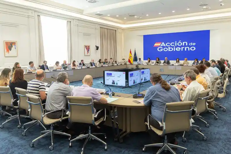 Image from Ministerio de Transportes y Movilidad Sostenible: 📌 Hoy, presidida por el subsecretario de Transportes y Movilidad Sost...