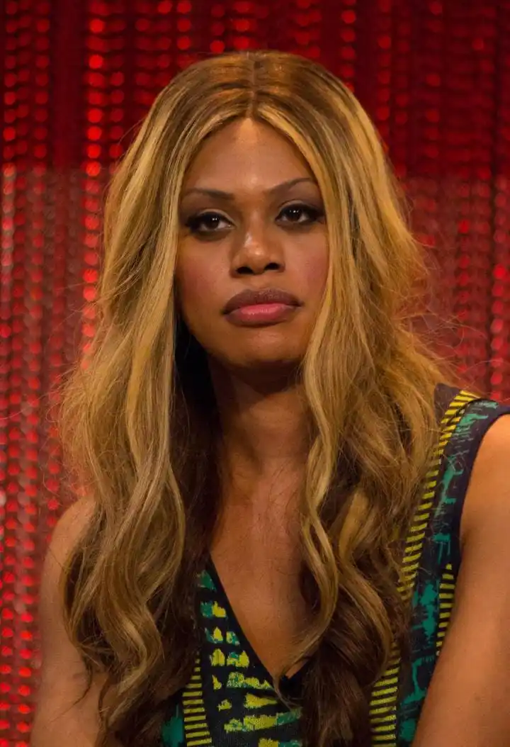 Image from ๐๐ฎ๐ฅ๐ญ๐ฎ๐ซ๐ ๐๐จ๐ฉ ๐๐ซ๐ ๐๐ง๐๐จ ๐ฆ๐ท: *Iconos de esta sexualidad* *Laverne Coxย es una actrizestadounidense,...