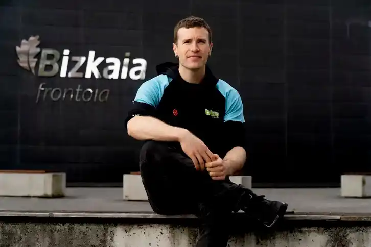 Image from NAIZ: 💬 *«Ingurukoek askotan esaten didate egoskor samarra naizela, baina ...
