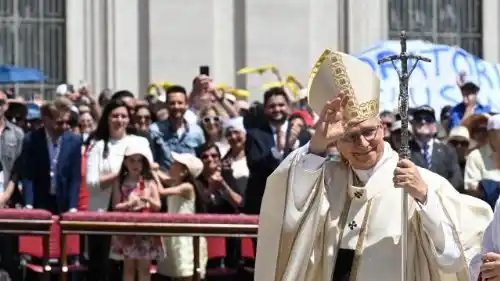 Image from Vatican News PL: *Leon XIV: Małżeństwo kanonem miłości między mężczyzną a kobietą* W ...