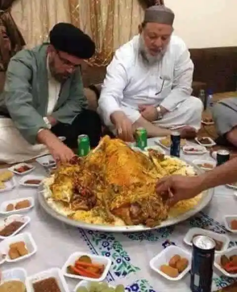 Image from 📚  کتابخانه مجازی کتاب یار: مردم را وادار به زوزه و روزه و گریه و دعا می‌نمودند و خودشان دائماً در...