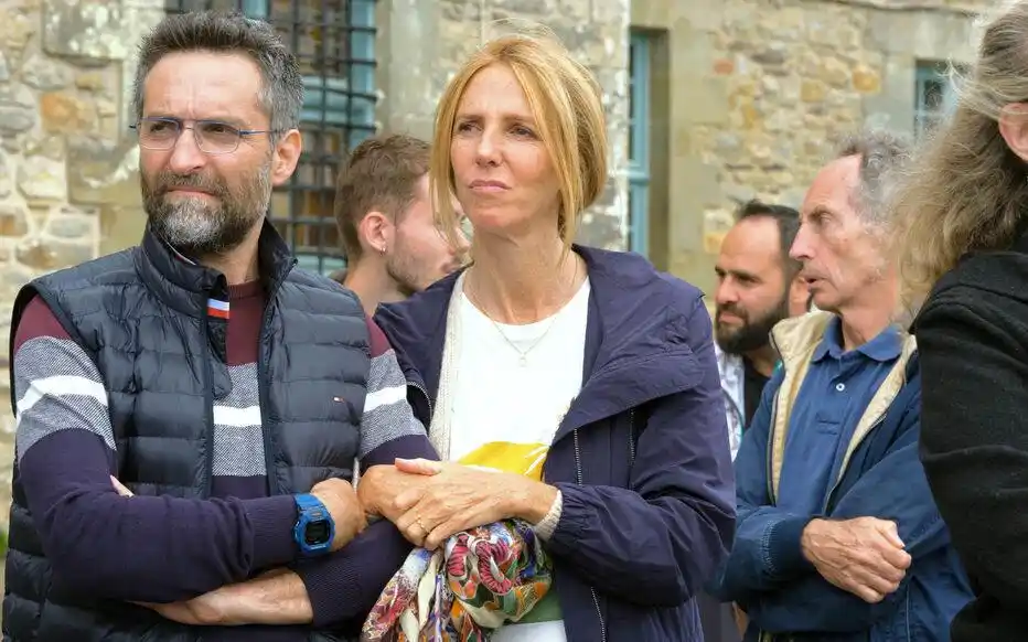 Image from Le Parisien: 📺 *On regarde quoi ce soir à la télé ?* *«Les Barbares» à 21h10, sur...