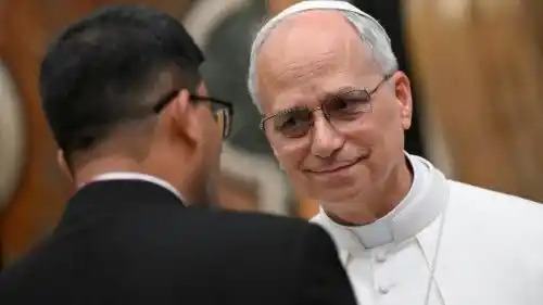 Image from Vatican News PL: *Papież do kapłanów: to miłość, a nie doskonałość jest źródłem wiarygo...