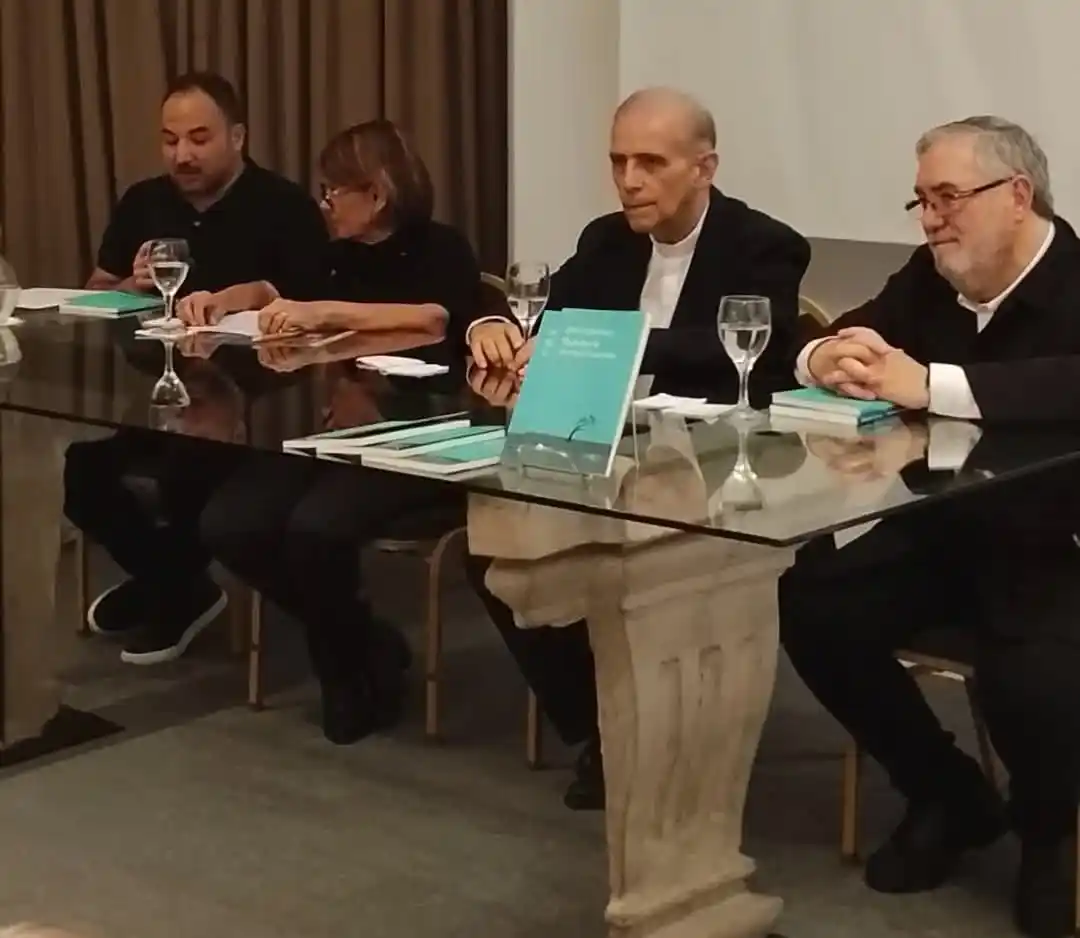 Image from Eclesia: *PRESENTACIÓN DE “QUIMIO Y FE”, EL TESTIMONIO PERSONAL DE UN SACERDOTE...