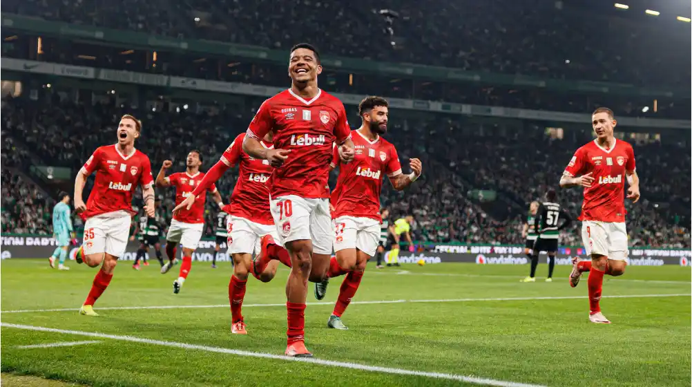 Image from Transfermarkt.de: Spielt Mainz 05 nächstes Jahr Conference League auf den Azoren?! 🤯 In...