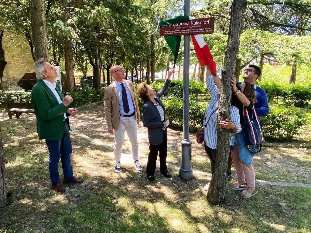 Image from Presciutti Sindaco: *🌿 Un’Area verde per Anna Kuliscioff* Questa mattina l’Amministrazio...