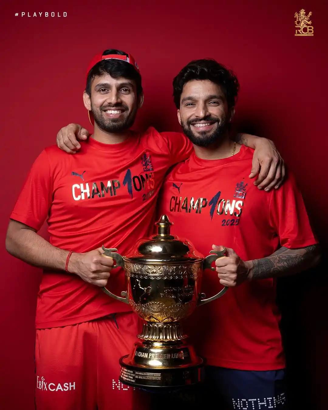 Image from Royal Challengers Bengaluru: ππ‘ππ’ππ‘ππ«π π°π«ππππ‘ππ π’π§ πππ, π¬π‘π’π§π’π§π π’π§ οΏ½...
