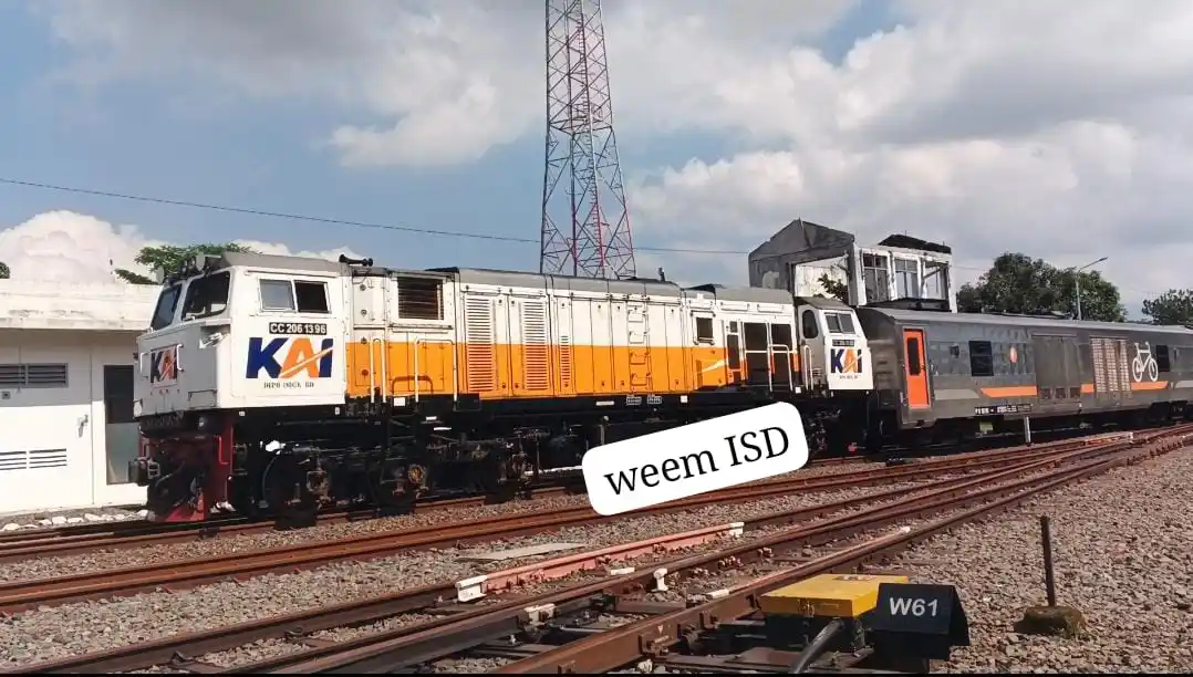 Image from ⏤͟͟͞͞✧ ISBYYK | Saluran Kereta Api: _*Stamformasi 10/10PC Argo Wilis*_ `Bandung - Surabaya Gubeng` _Minggu...