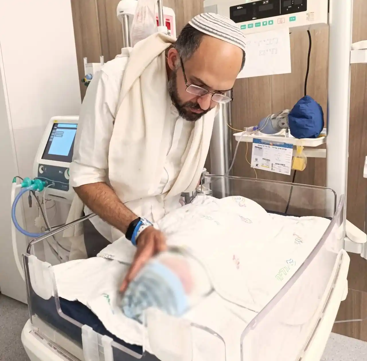 Image from StandWithUs: 💔Heartbreaking: Ravid Chaim, the 15-day-old baby of Tzeela Gez, a pre...