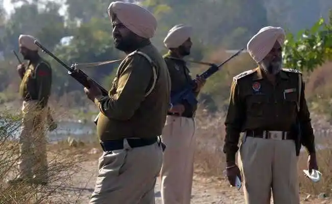 Image from NDTV India: पंजाब से पकड़ा गया एक और जासूस, पाक में बैठे आतंकी गोपाल चावला के इशार...