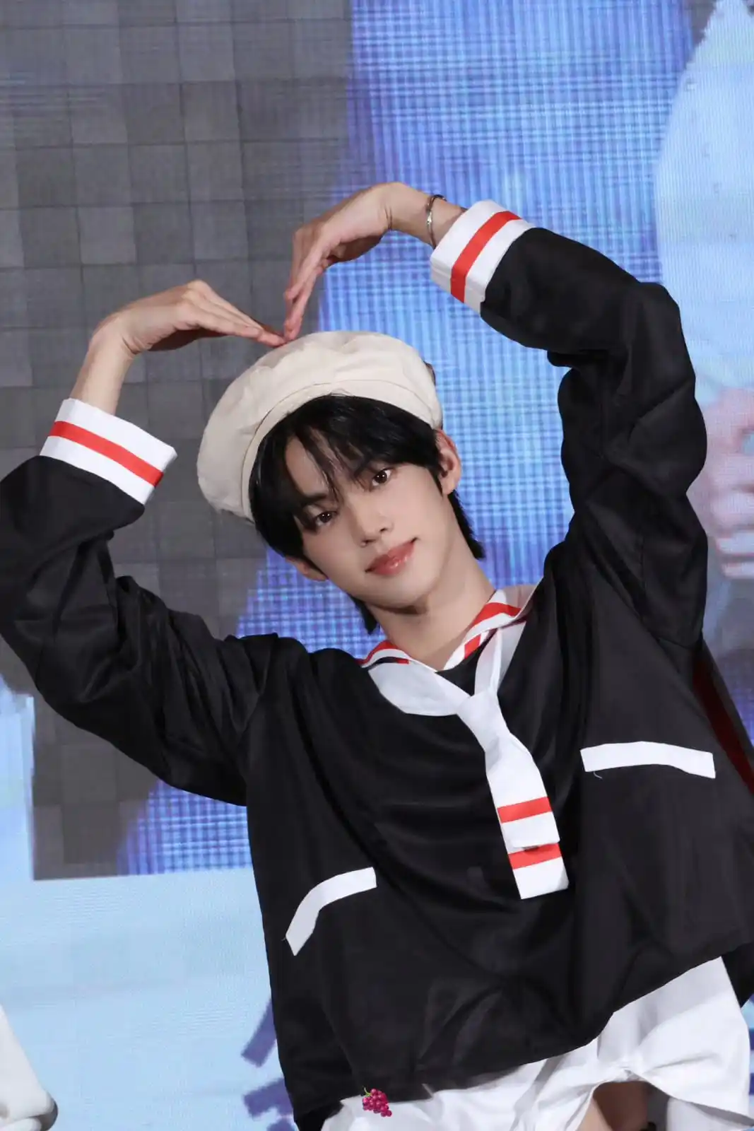 Image from TWS: UPDATE: *[ 📸 ]* 250608  TWS (DOHOON) di Shanghai Fansign   𖦹°‧ BY 𝐓𝐖𝐒: 𝐔...