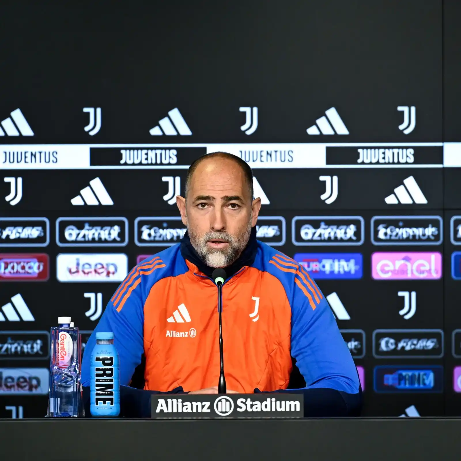 Image from Juventus: ⏰ | Alle 13:45 la conferenza stampa di mister Tudor in vista del match...
