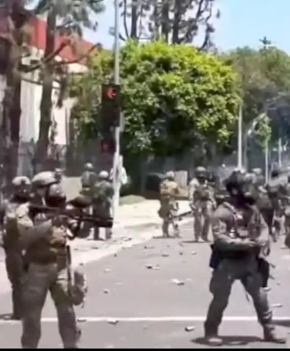 Image from Kalewa News ( En Français)🌏: URGENT: 🇺🇲Des renforts sont arrivés et s'attaquent désormais directe...