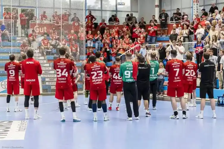 Image from Die RHEINPFALZ : 🤾♂️😱 *Den Eulen Ludwigshafen droht die Drittklassigkeit* Unfassbar!...