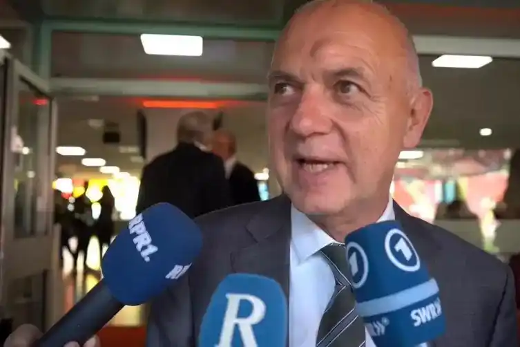 Image from Die RHEINPFALZ : ⚽ *DFB-Präsident Bernd Neuendorf: Eher kein Länderspiel auf dem Betzen...