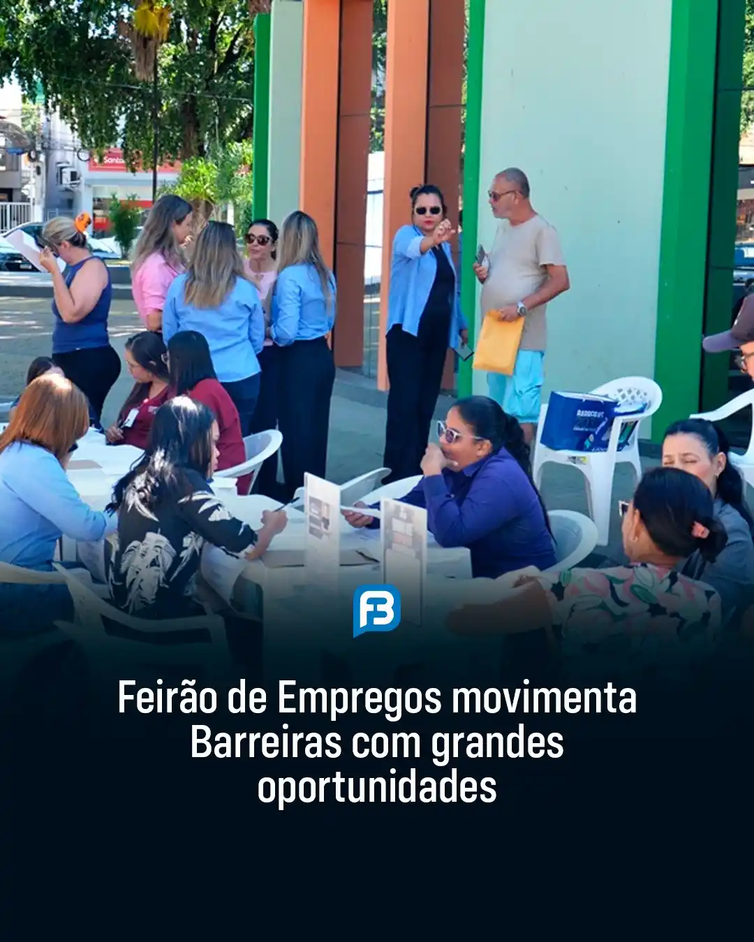 Image from Fala Barreiras, Portal de Notícias: *FEIRÃO DE EMPREGOS MOVIMENTA BARREIRAS COM GRANDES OPORTUNIDADES* _Fe...