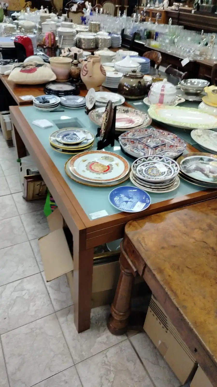 Mercatino dell’usato TESORI NASCOSTI post