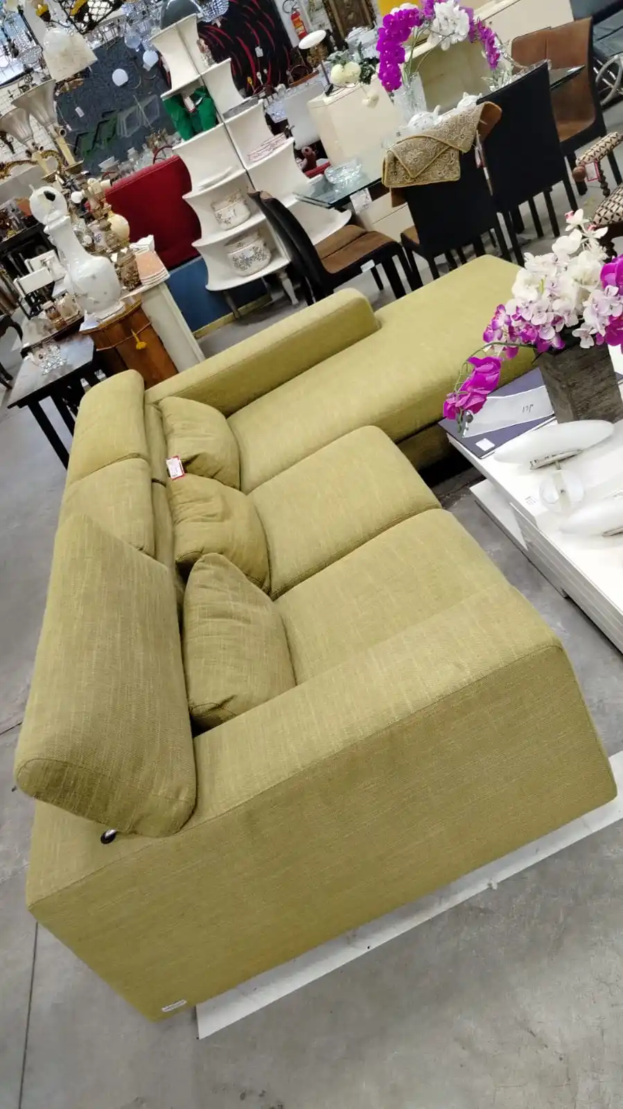 Mercatino dell’usato TESORI NASCOSTI post