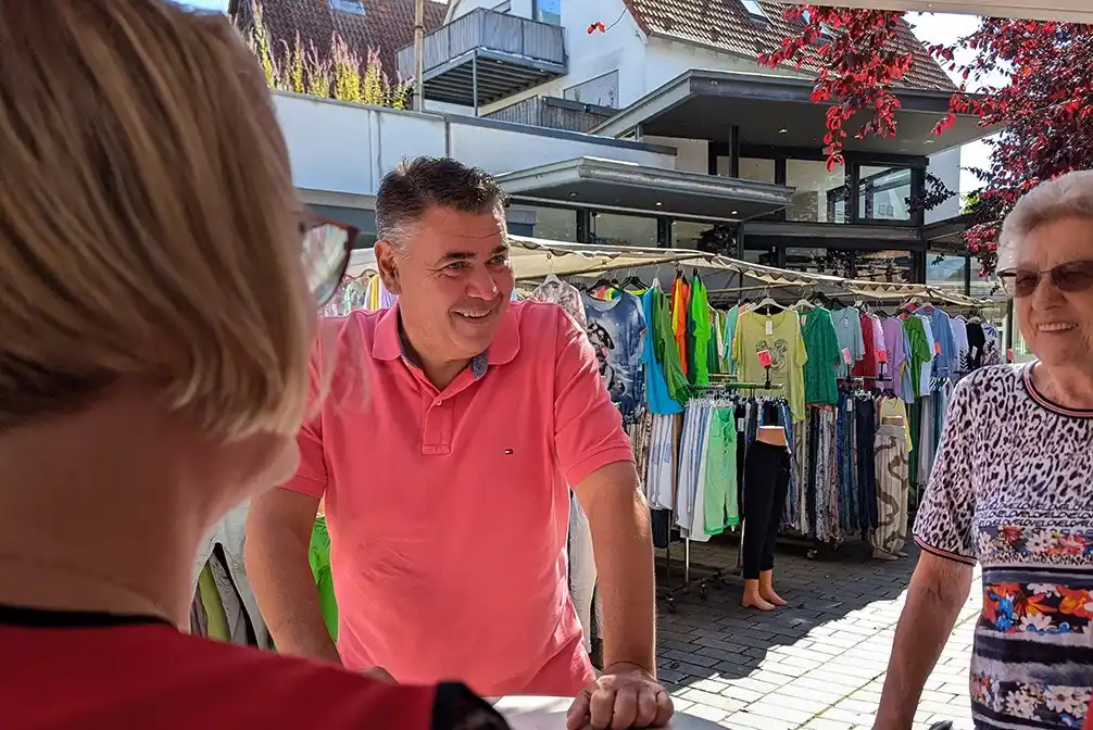 Image from Kreis Unna: 📣 *Landrat vor Ort – Gesprächsangebot auf dem Wochenmarkt in Bergkame...
