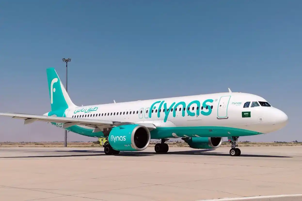 Image from SANA en Español : Primer avión de pasajeros saudí llega al Aeropuerto Internacional de D...