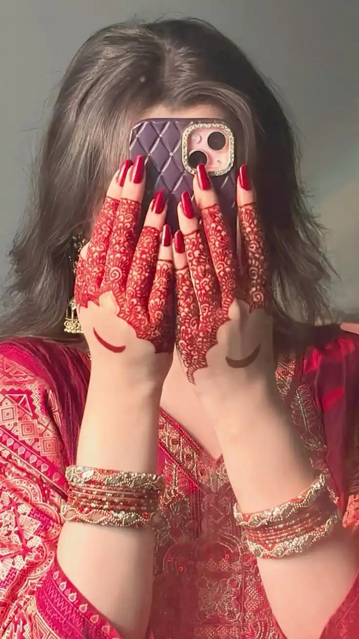 Image from انگلیسی آسان EASY ENGLISH: 🎀🧸 *بهترین کانال عیدی مخصوص دخترای خوشگل سرزمینم!🌝♥️* *بیایید ای...