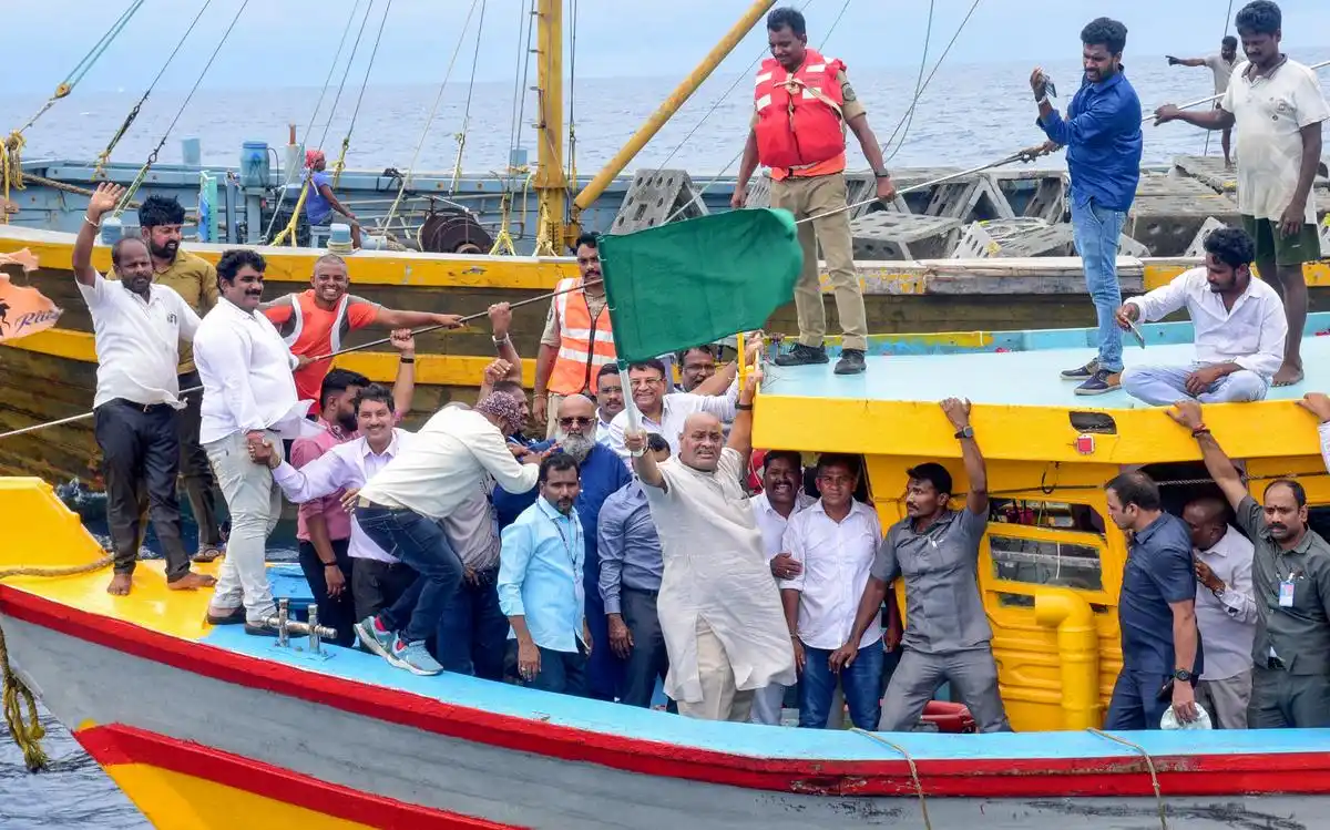 Image from Fishery.News: *๐๐ซ๐ญ๐ข๐๐ข๐๐ข๐๐ฅ ๐๐๐๐๐ฌ ๐๐๐ฎ๐ง๐๐ก๐๐ ๐๐๐ ๐๐ข๐ฌ๐๐ค๐ก๏ฟฝ...