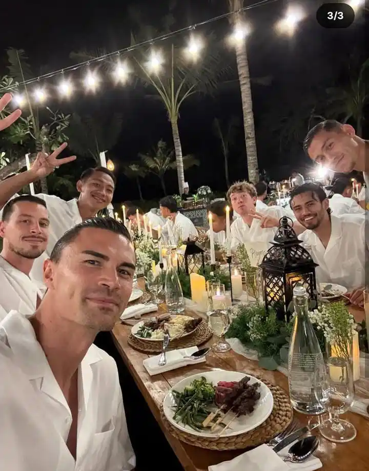 Image from TIMNAS Story x TAYSENTOTO: birthday dinner pak ketum @erickthohir...
