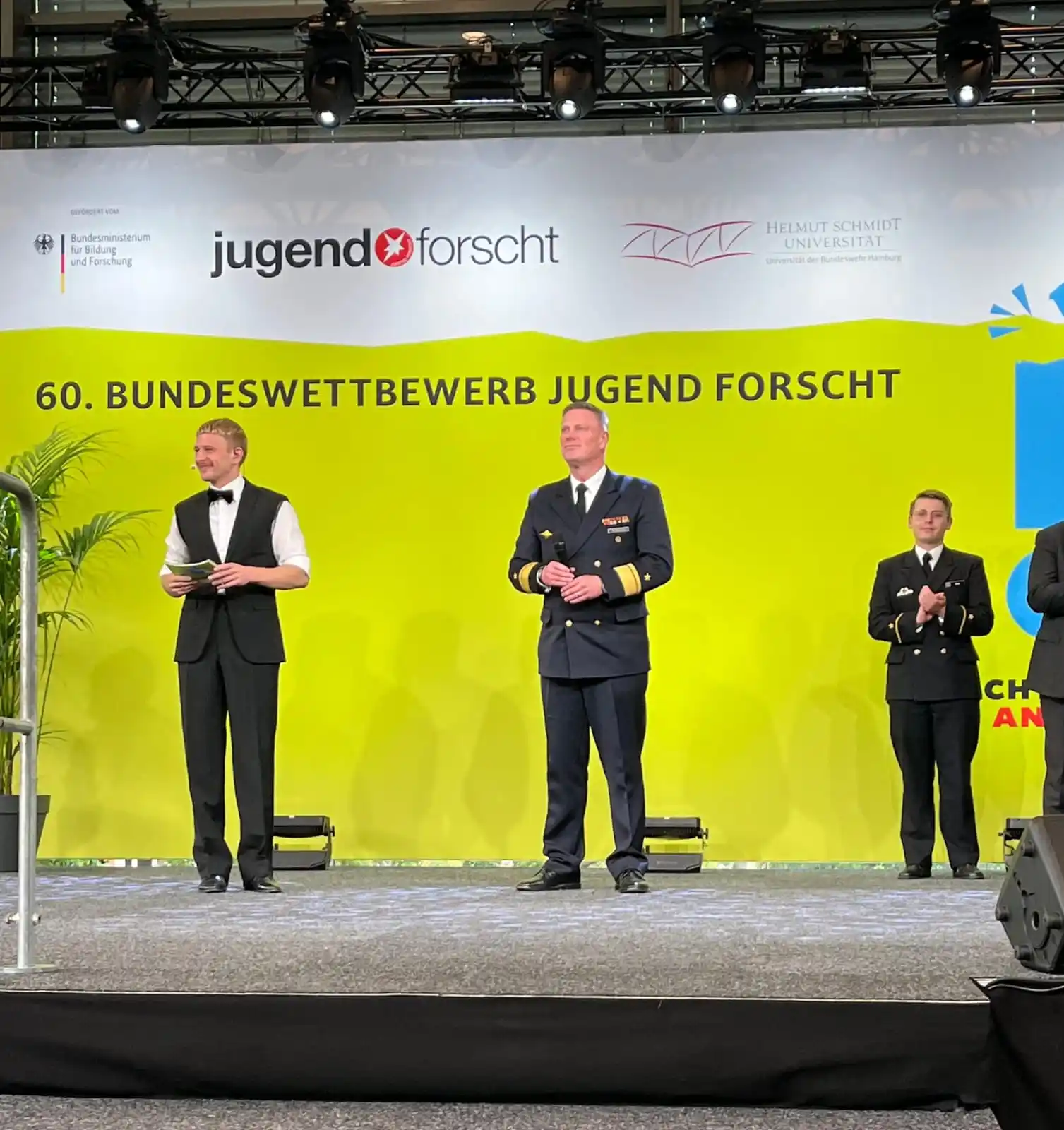 Image from Anti ⬛🟥 KrieGKo: Bundesfinale Jugend forscht an der Universität der Bundeswehr in Hambu...