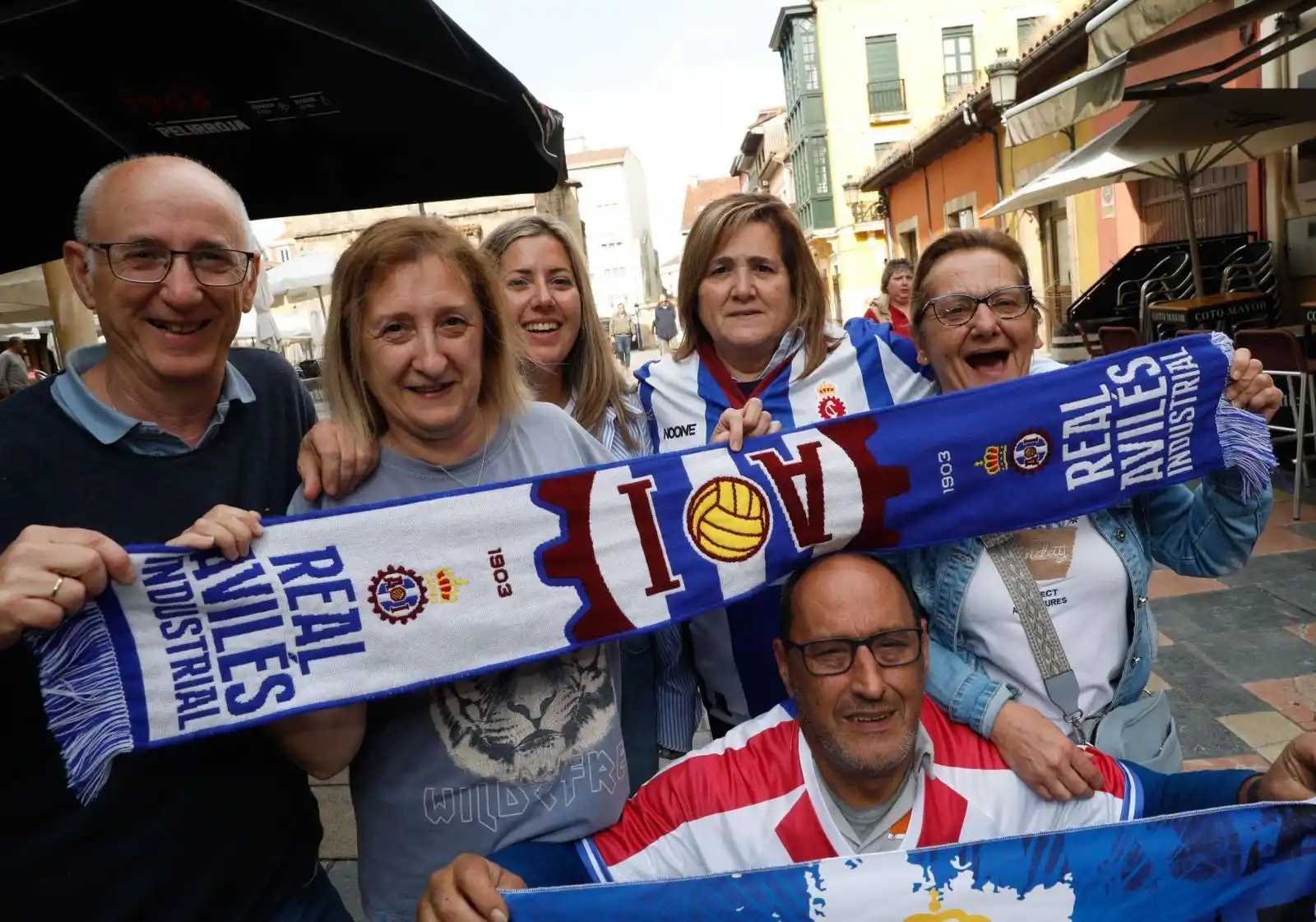 Image from LA NUEVA ESPAÑA: ⚽ ⚪🔵 *El Real Avilés Industrial, ante un día para la historia* ➡️ El ...