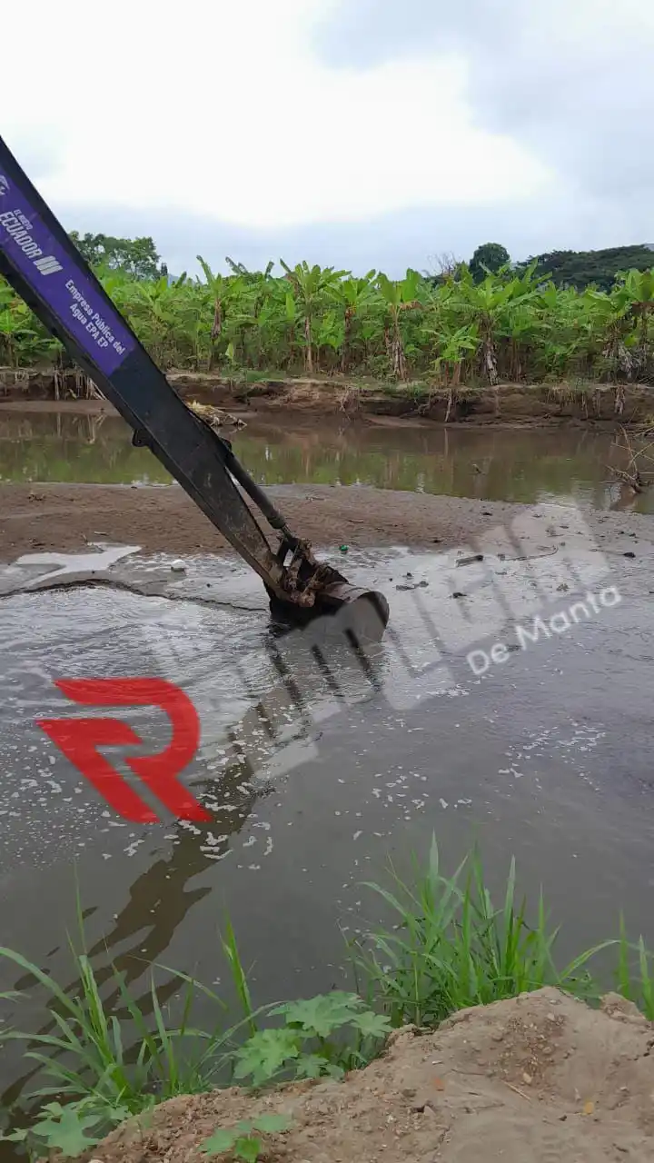 Image from La Primicia De Manta: *PAUSA EN DISTRIBUCIÓN DE AGUA* 🚨❗👆🏽 Manta, domingo 8 de junio de 2...