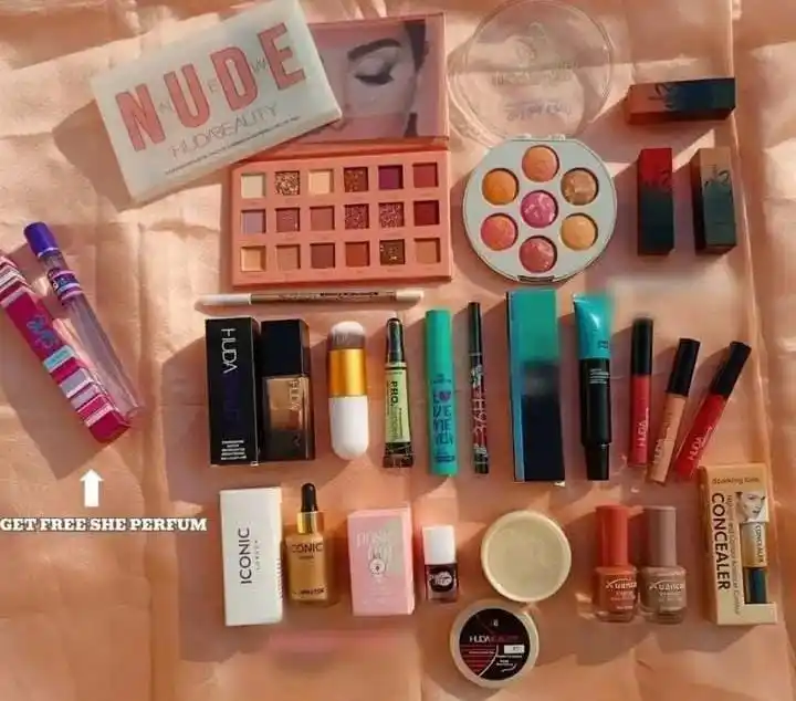 Makeup _Mart post