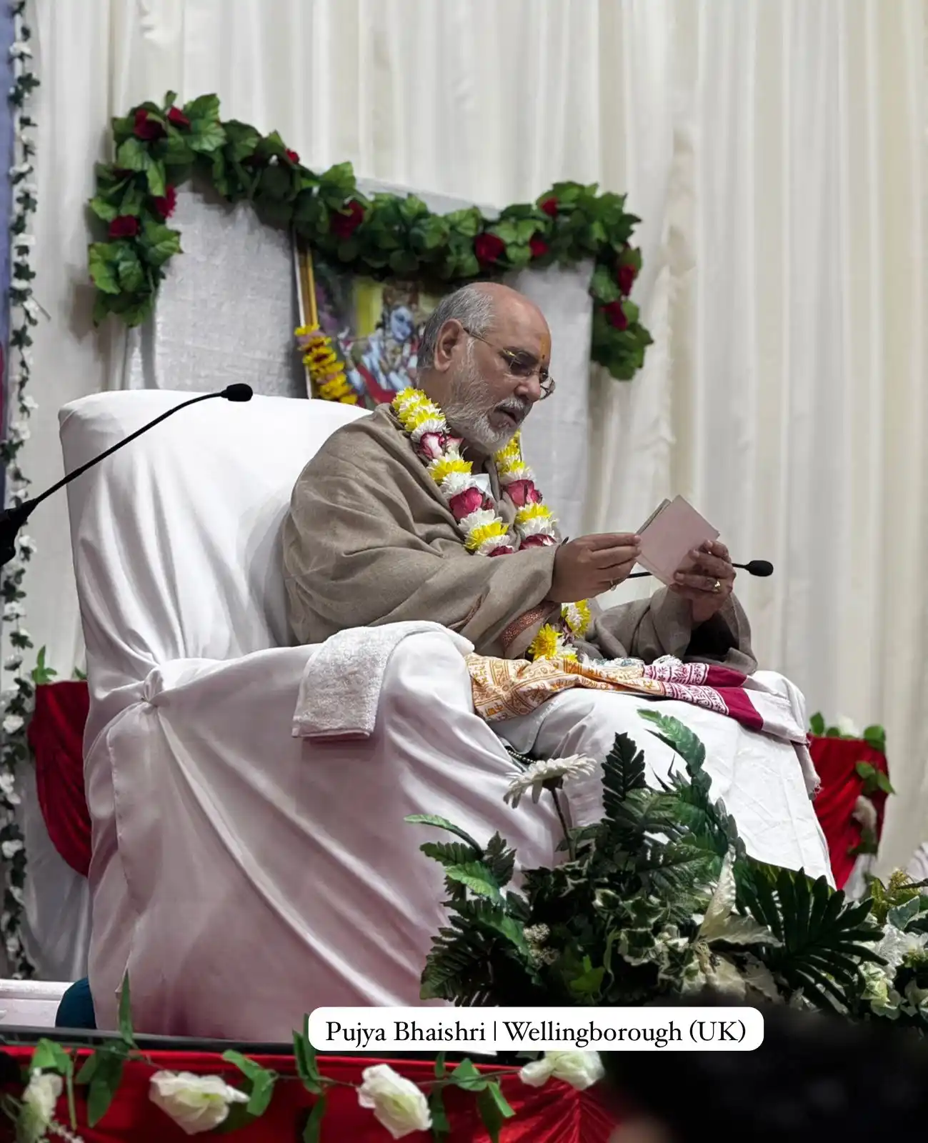 Image from ShriHari Mandir: 🥭 “_*May we be sweet as ripened Mangoes and offer ourselves to the Lo...