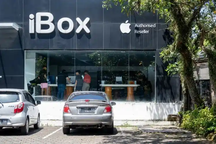 Image from Tech in Asia: *Xpeng’s Indonesia ally: a family-owned lifestyle retailer* https://t...