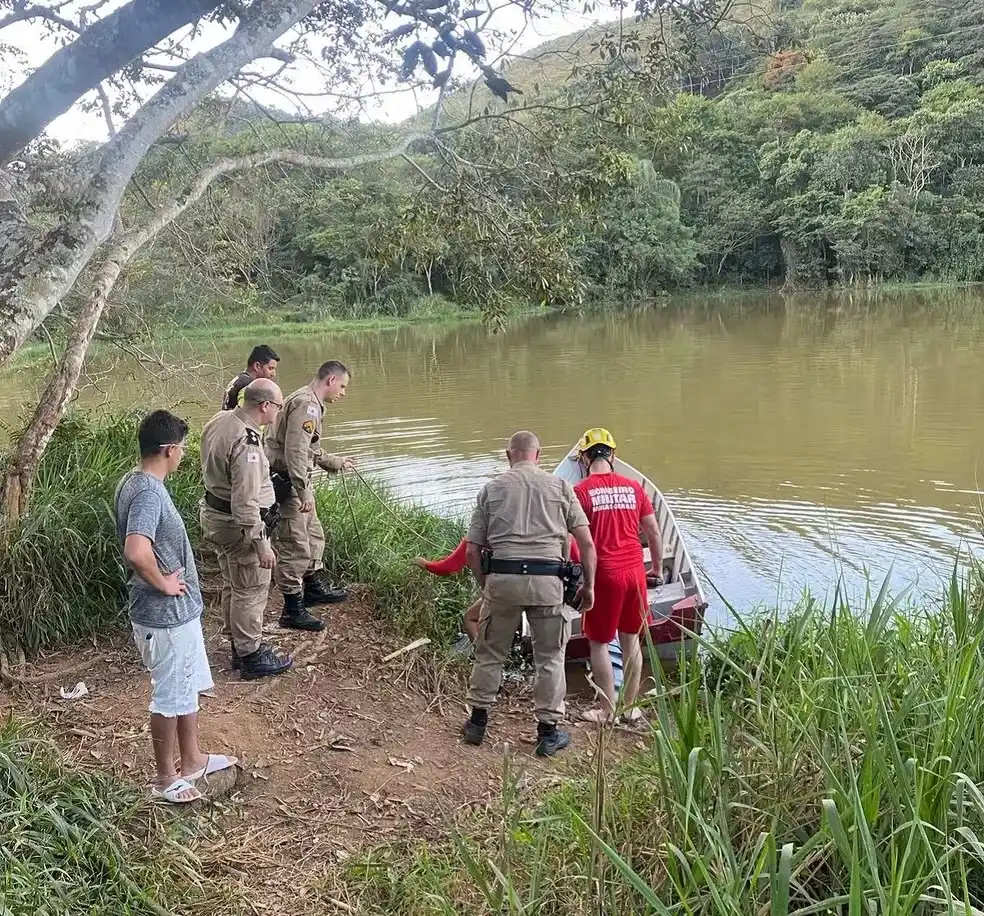 Image from g1 Zona da Mata: 📍 Corpo com corrente no pescoço encontrado em represa de Juiz de Fora...