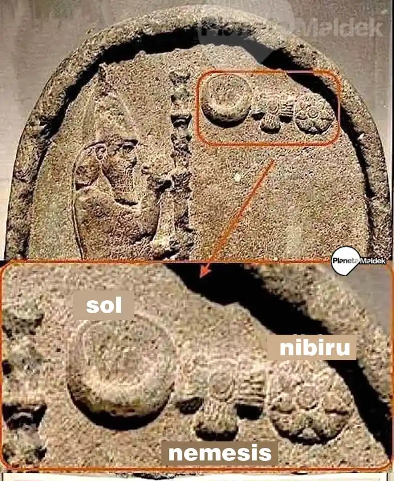 Image from Planeta Maldek: Esta obra antigua presenta un relieve que se piensa que pertenece a la...
