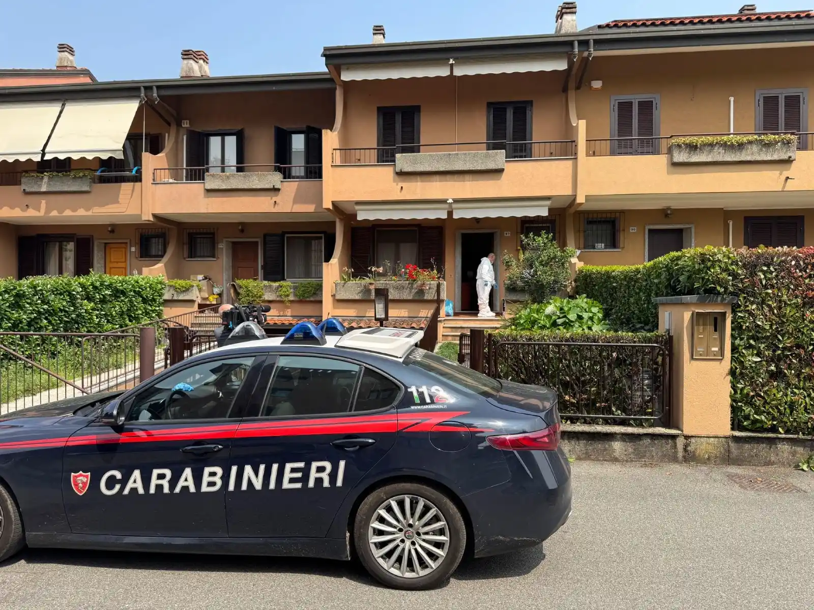 Image from Tgcom24: *Saronno (Varese), anziano trovato morto in casa con ferite da arma da...