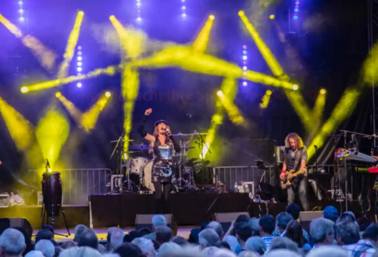 Image from Hattingen: Altstadtfest, es wird heiß! Bis zu 25 Grad ☀️Morgen geht es offiziell ...