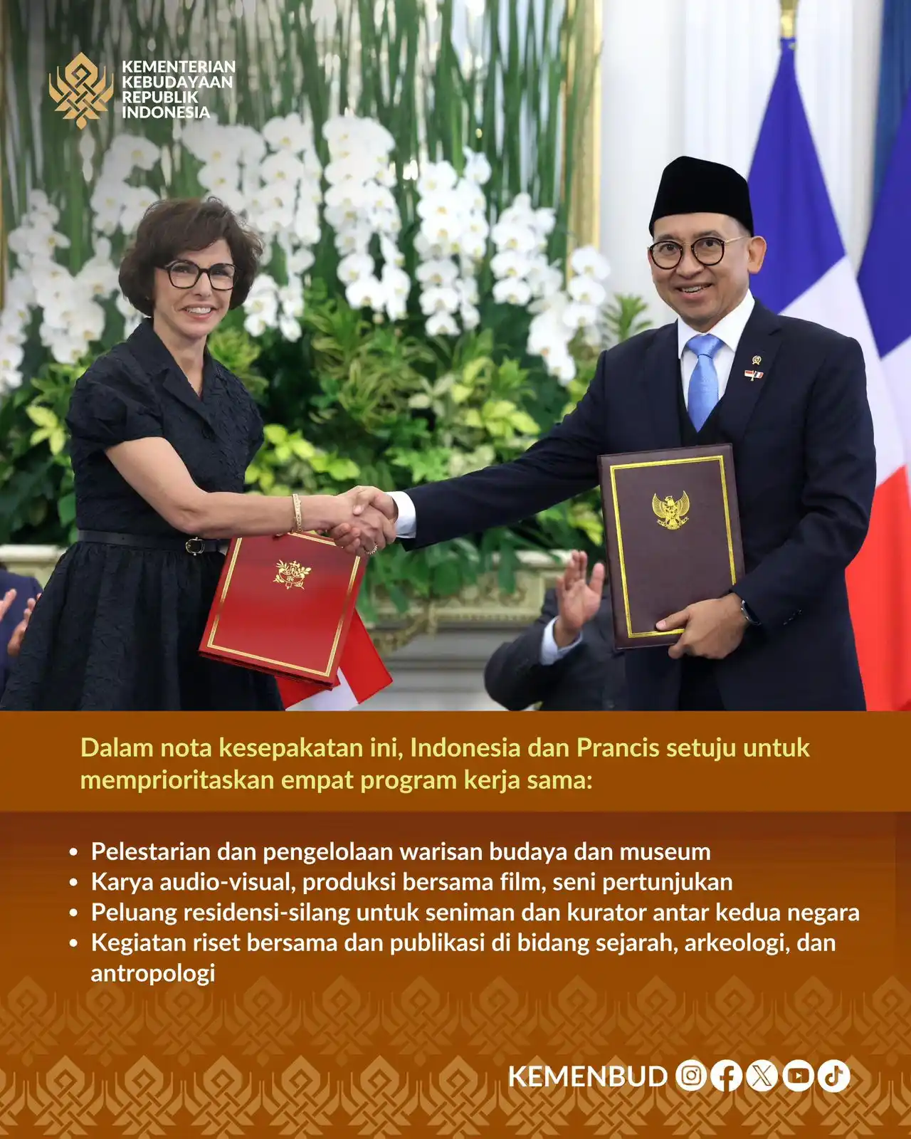 Image from Kementerian Kebudayaan: Menteri Kebudayaan RI, Fadli Zon, mendampingi Presiden RI Prabowo Subi...