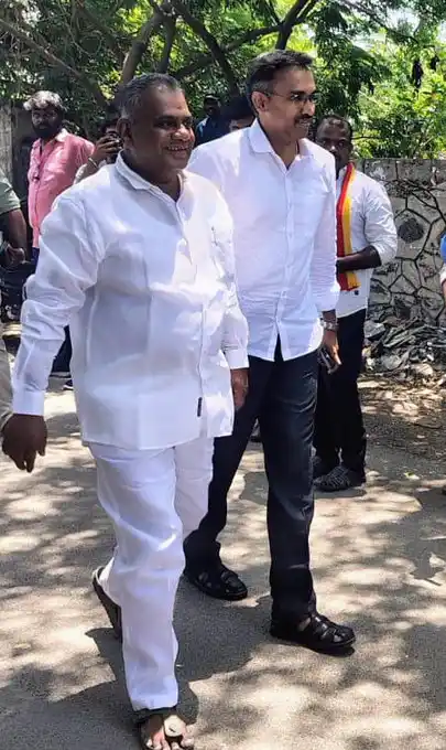Image from Aanthai Reporter News Channel: 🦉 இன்று தவெகவில் இணைந்த முன்னாள் IRS அதிகாரிக்கு கொள்கை பரப்பு பொதுச்...