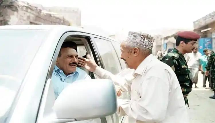 Image from بوابة عدن: *فتحي بن لزرق يفجرها مدوية: علي عبدالله صالح كان أعدل على تعز من أبنائ...