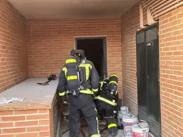 Image from TeleMadrid: 🔥 *Extinguido un incendio en el cuarto de almacenaje de una urbanizac...