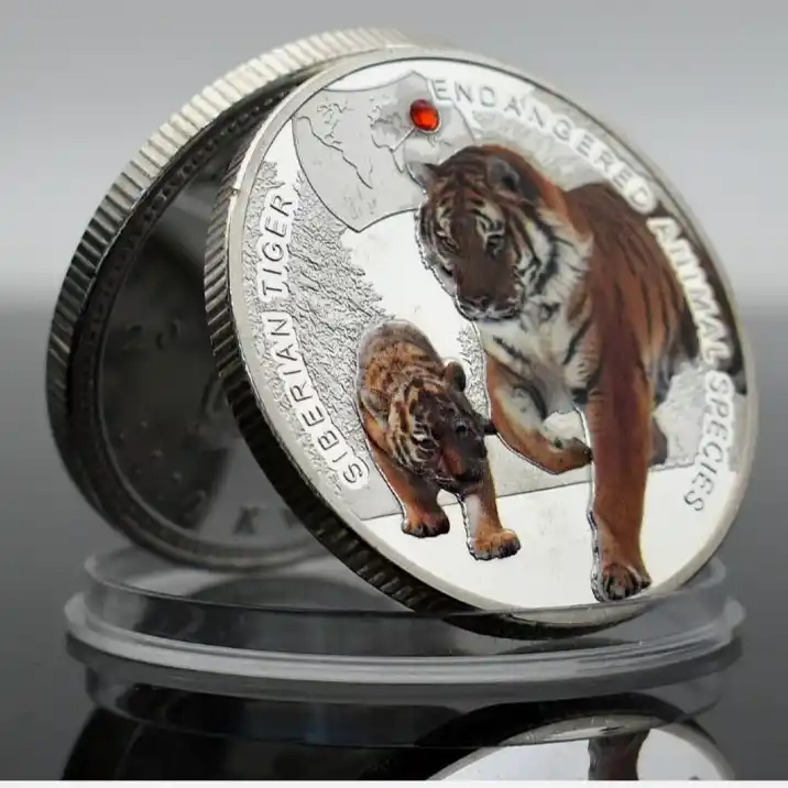 Image from Coinbazzar.com: *Extremely Rare 1000 KWACH 2014 Year Endangered Animal Species Siberia...
