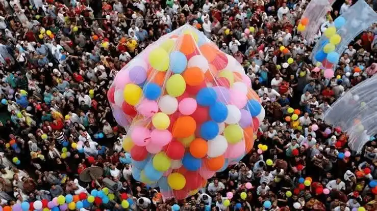 Image from رسايل | Rsaa2l: س/ دلوقتي العيد يوم الجمعة....هل لازم أصلي صلاة العيد وصلاة الجمعة؟؟ ج...