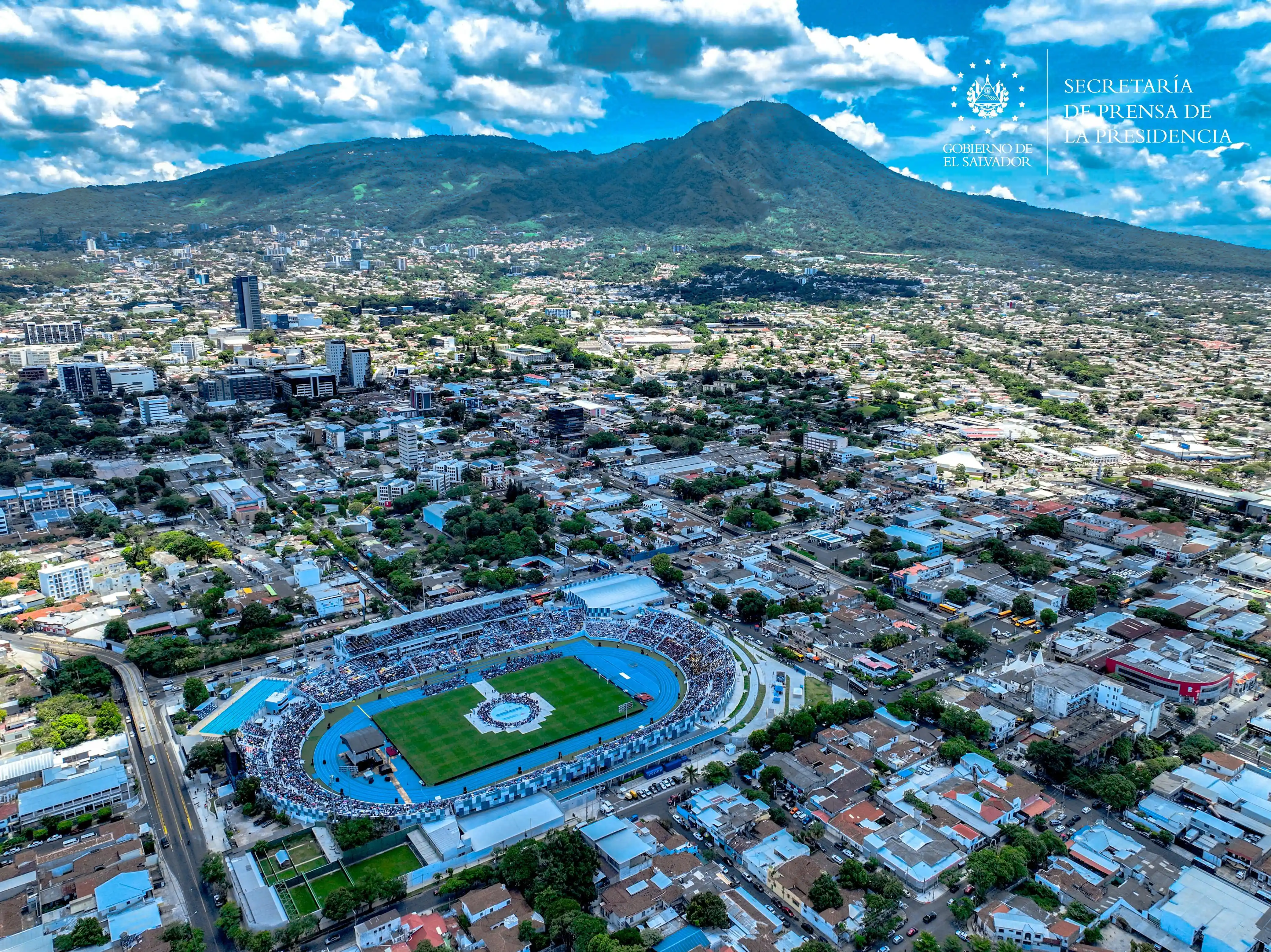 Image from Secretaría de Prensa del Presidente Nayib Bukele: 🇸🇻📚 El Gobierno del Presidente Nayib Bukele desarrolló el evento “G...